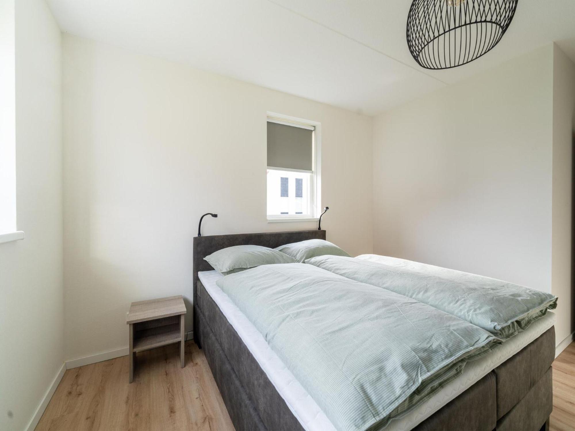 Vakantiehuis Luxurious With Garden And Parking